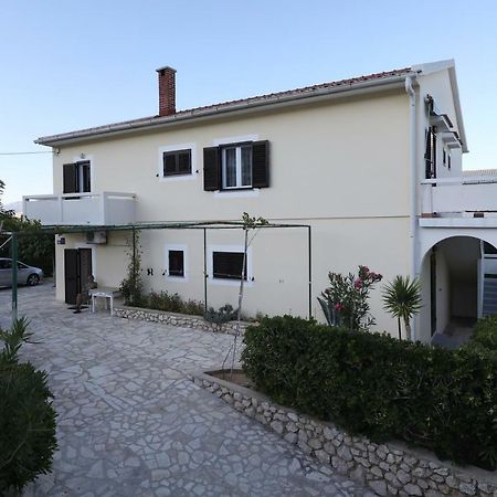 Apartmani Mila Pag Town Exterior foto